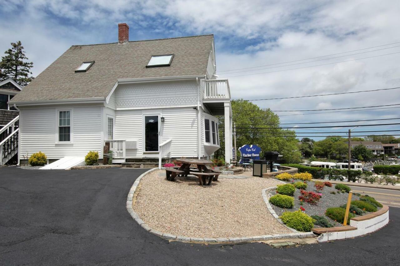 Cape Cod Harbor House Inn Hyannis Exterior foto